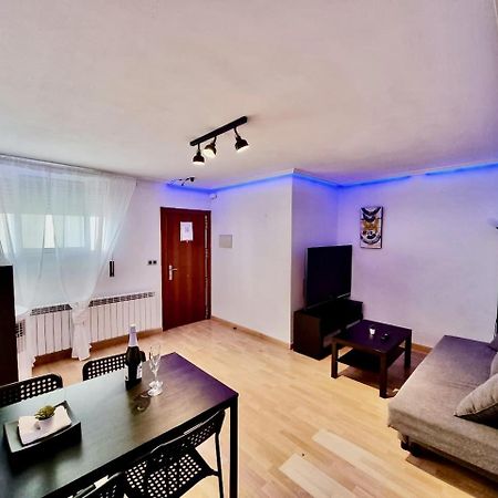 Apartamento Daniel 萨拉戈萨 外观 照片