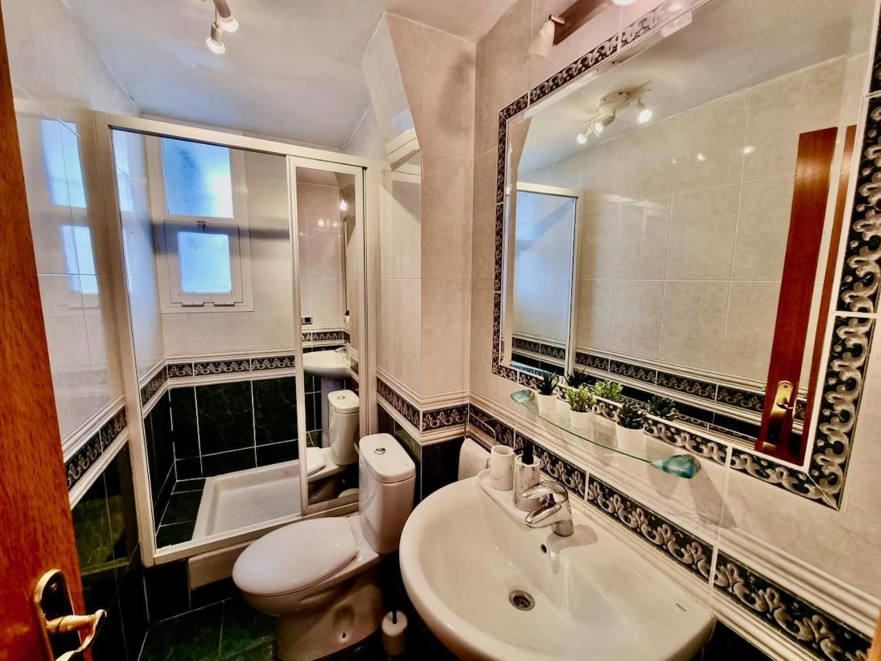 Apartamento Daniel 萨拉戈萨 外观 照片